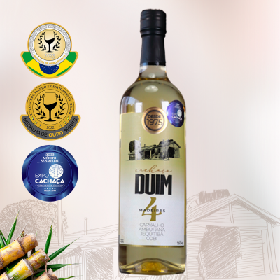 cachaça-duim-4-madeiras